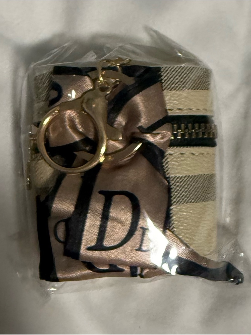 Bagcharm Zippered pouch with scarf. These fit AirPods! New